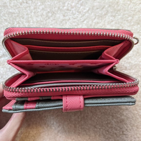 Paul Frank Bifold Wallet - Picture 4 of 4